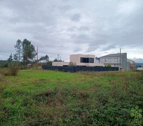 Parcela en venta en Carballo