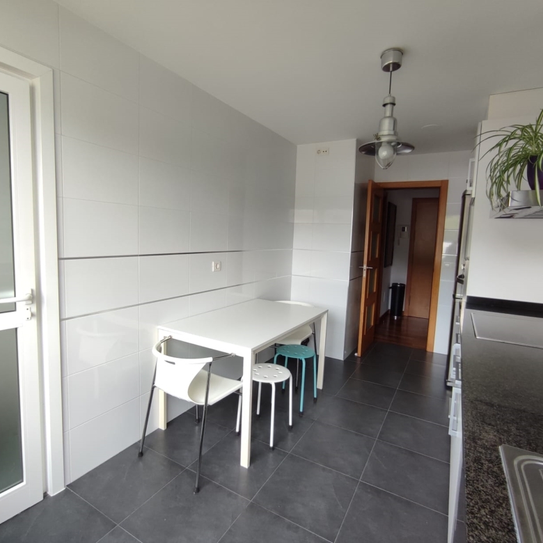 PISO EN ALQUILER EN PUNTA CANIDE