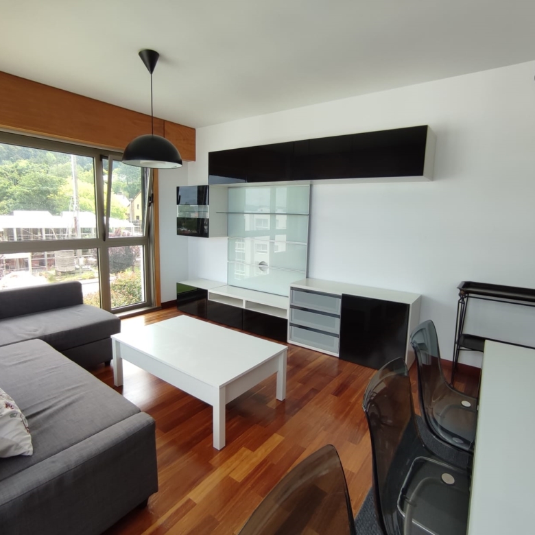 PISO EN ALQUILER EN PUNTA CANIDE